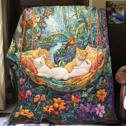 Cat In Garden WX0302004CL Quilt