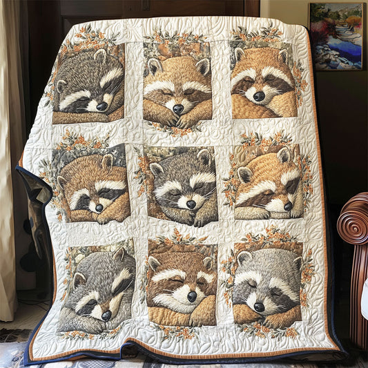 Sleeping Racoon WX1802047CL Quilt