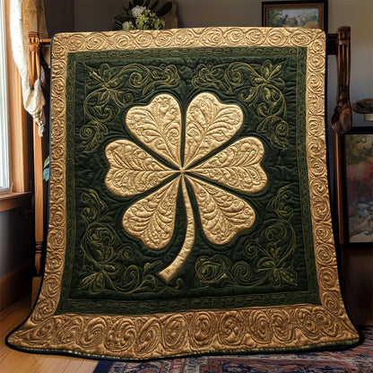 Golden Clover WX2702095CL Quilt