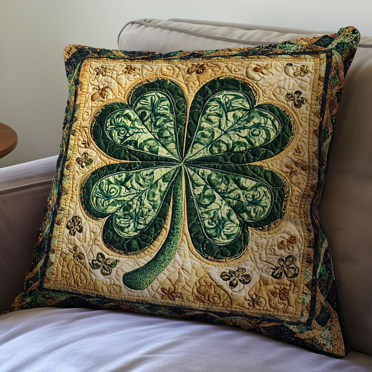 Lucky Clover WX0601117CL Quilt Pillow Case