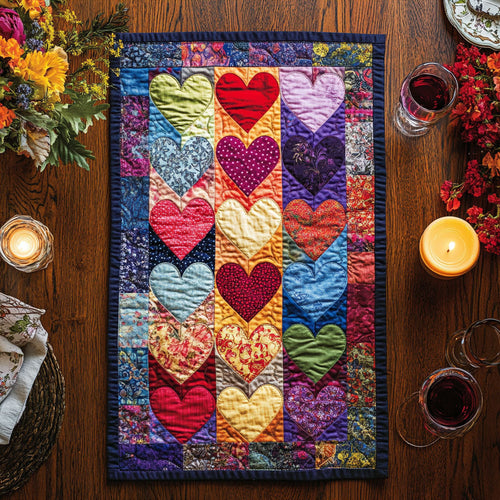 Heart WX2402158CL Quilted Table Runner