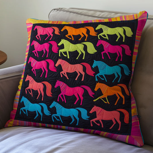 Horse Bold WX2101090CL Quilt Pillow Case