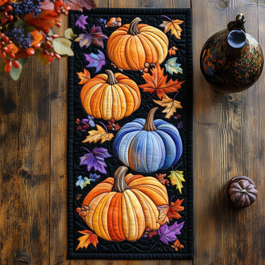 Pumpkin WX2102152CL Quilted Table Runner