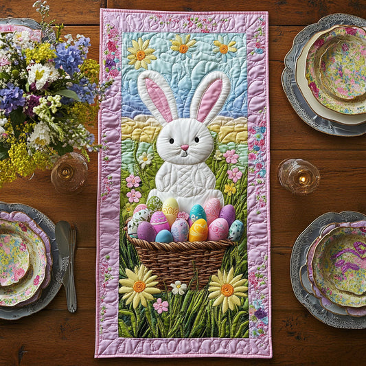 Adorable Easter Bunny WX0703050CL Quilted Table Runner