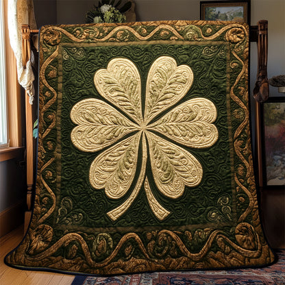 Golden Lucky Clover WX2702096CL Quilt