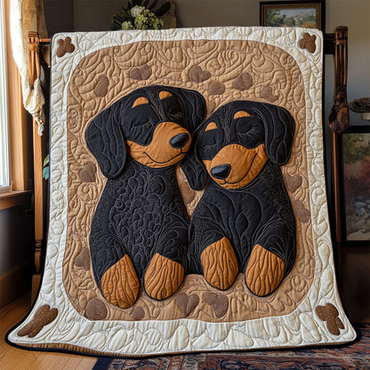 Lovely Dachshund WX1802014CL Quilt