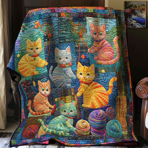 Playful Cat WJ0403012CL Quilt